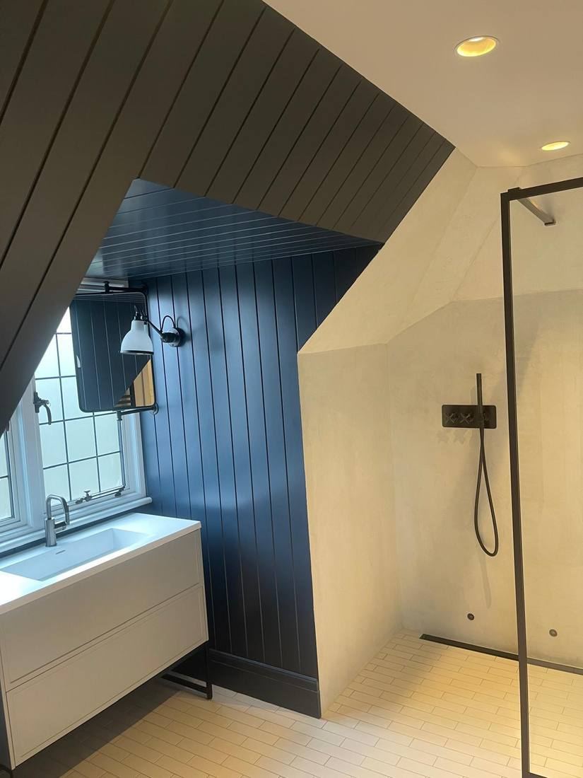 Attic Bathroom — Navy Panelling